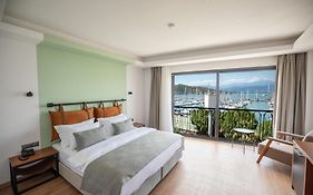 La Farine Rooms